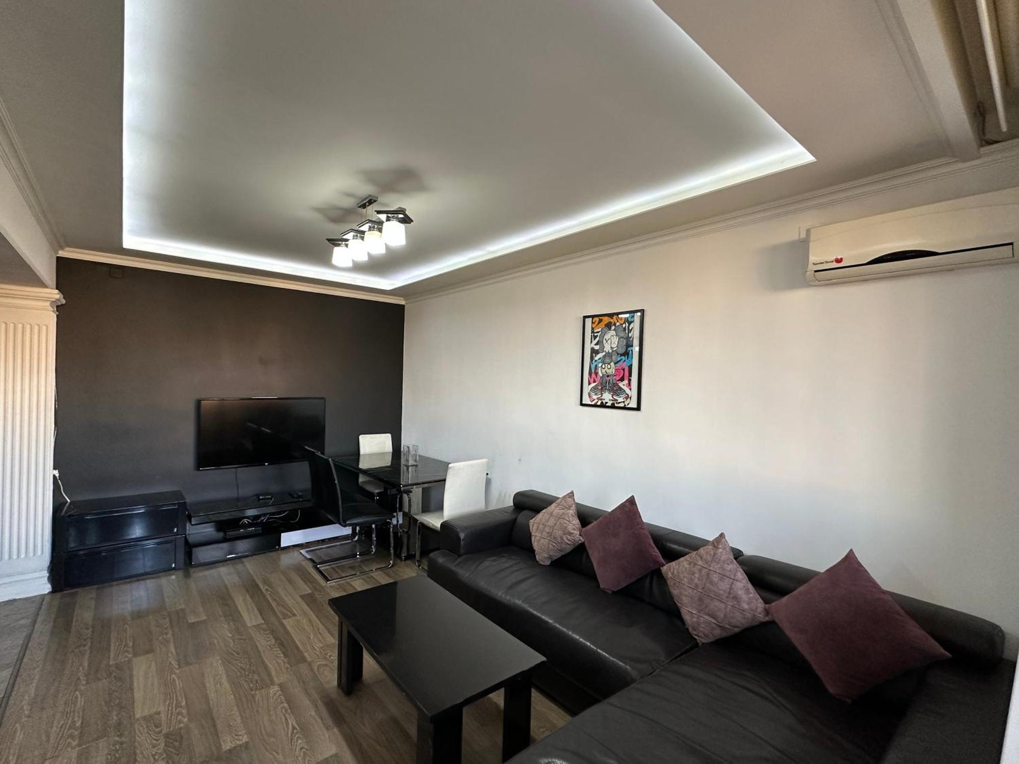 Yeznik Koghbatsi - Amiryan Crossroads 1 Bedroom Comfy Apartment With Balcony Ko100 Jereván Kültér fotó